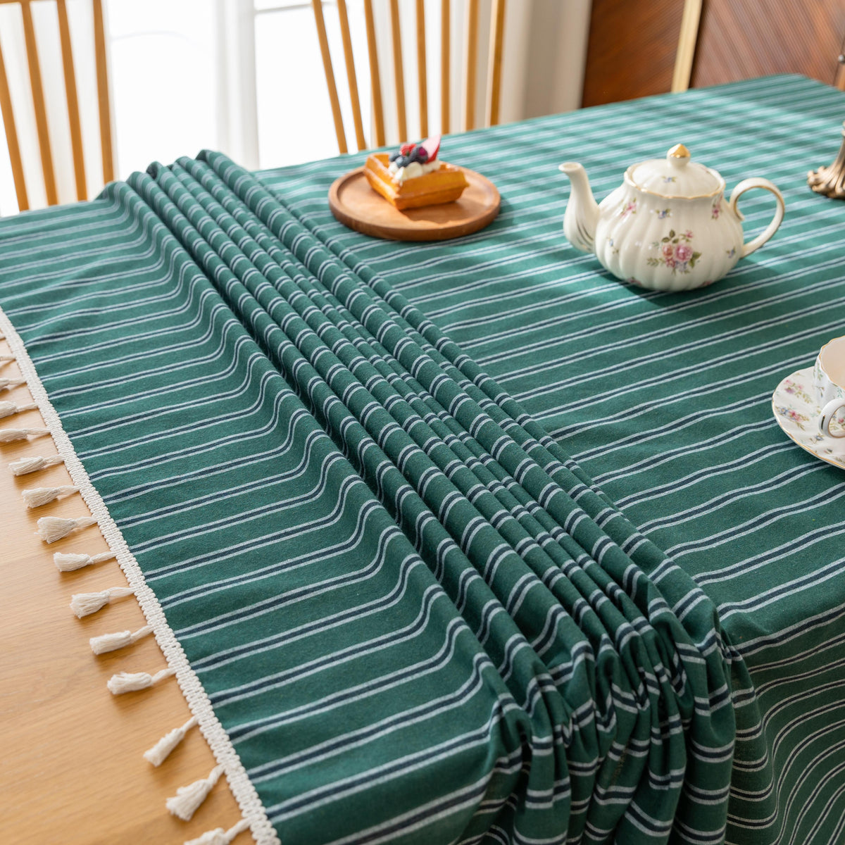 Plaid Rectangle Tablecloth Farmhouse Tassel Design