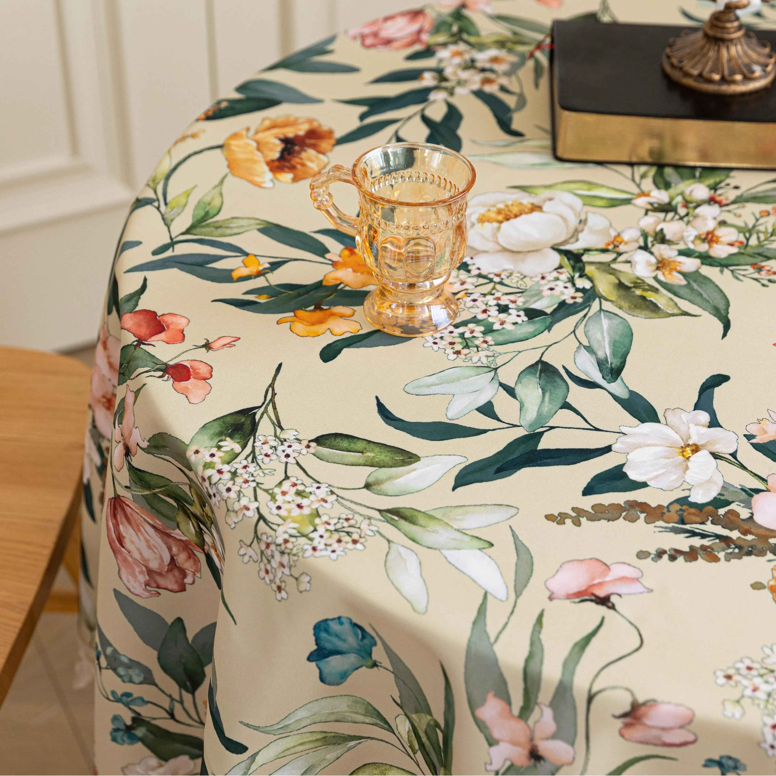 Green Floral Round Tablecloths Boho Tassel Design