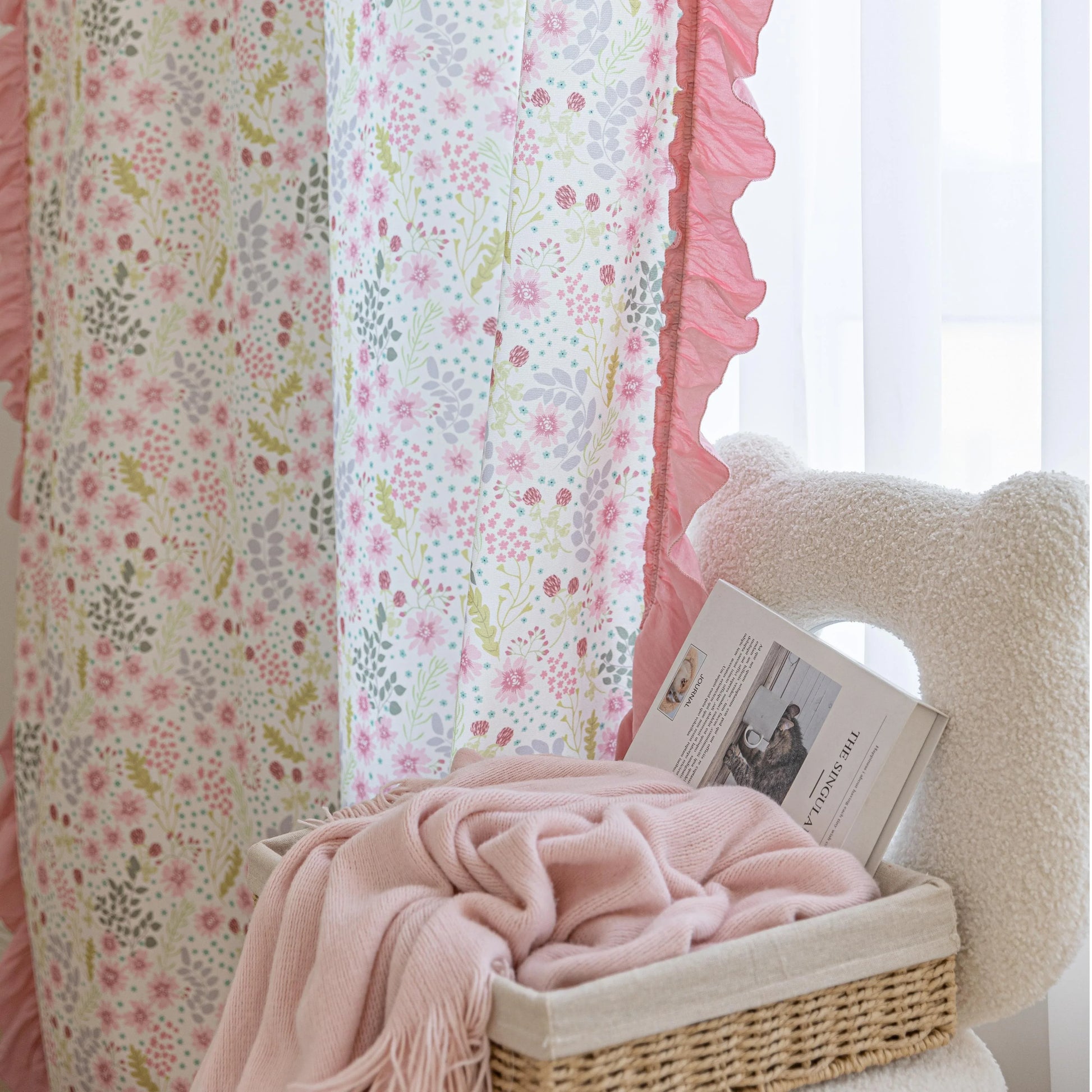 Add a romantic touch to your home with our floral curtain, featuring soft pink ruffle edges and delicate flower prints. Perfect for bedrooms or living rooms, it blends elegance, coziness, and charm.