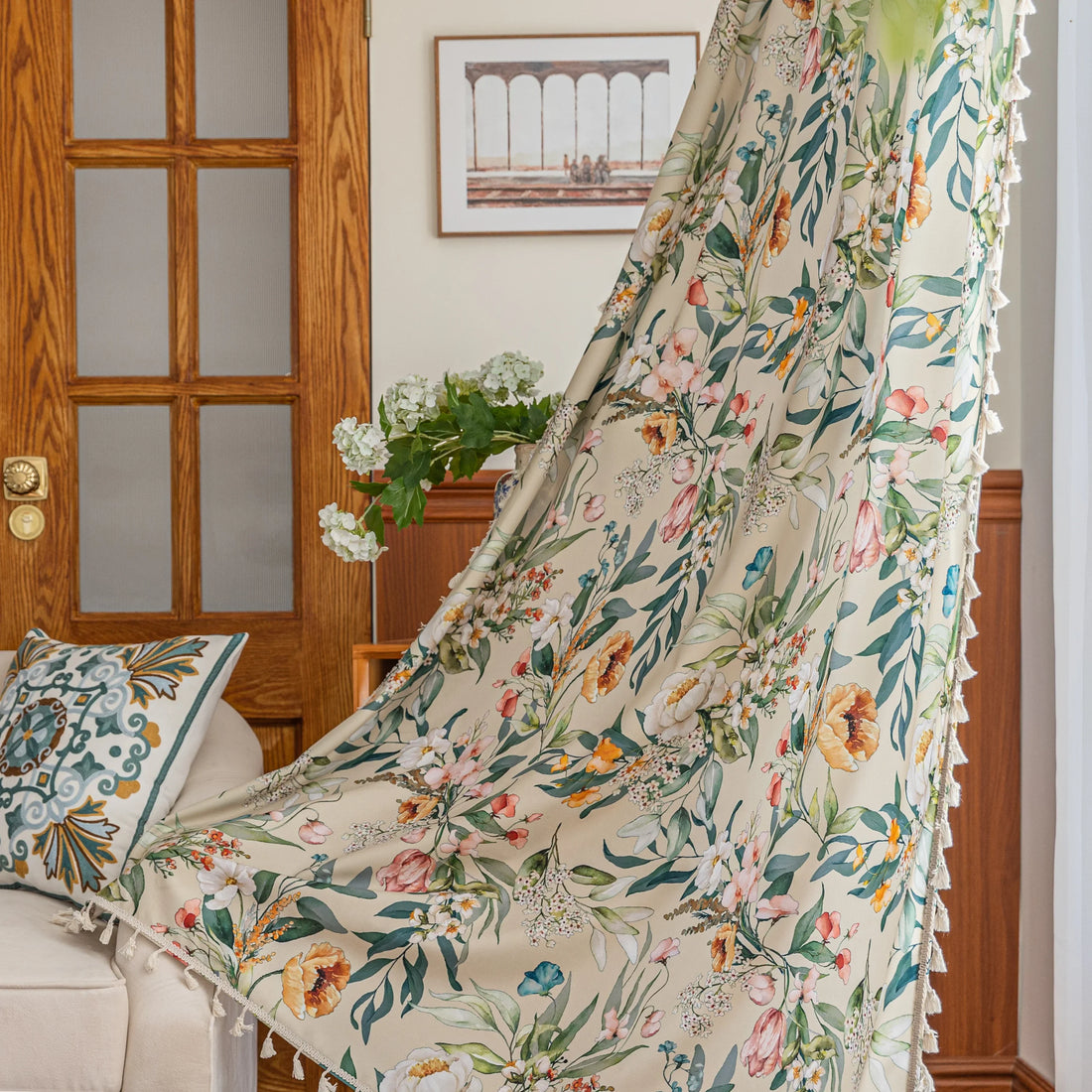 Elegant floral curtain with vibrant botanical prints, perfect for adding a fresh, nature-inspired touch to any living space.