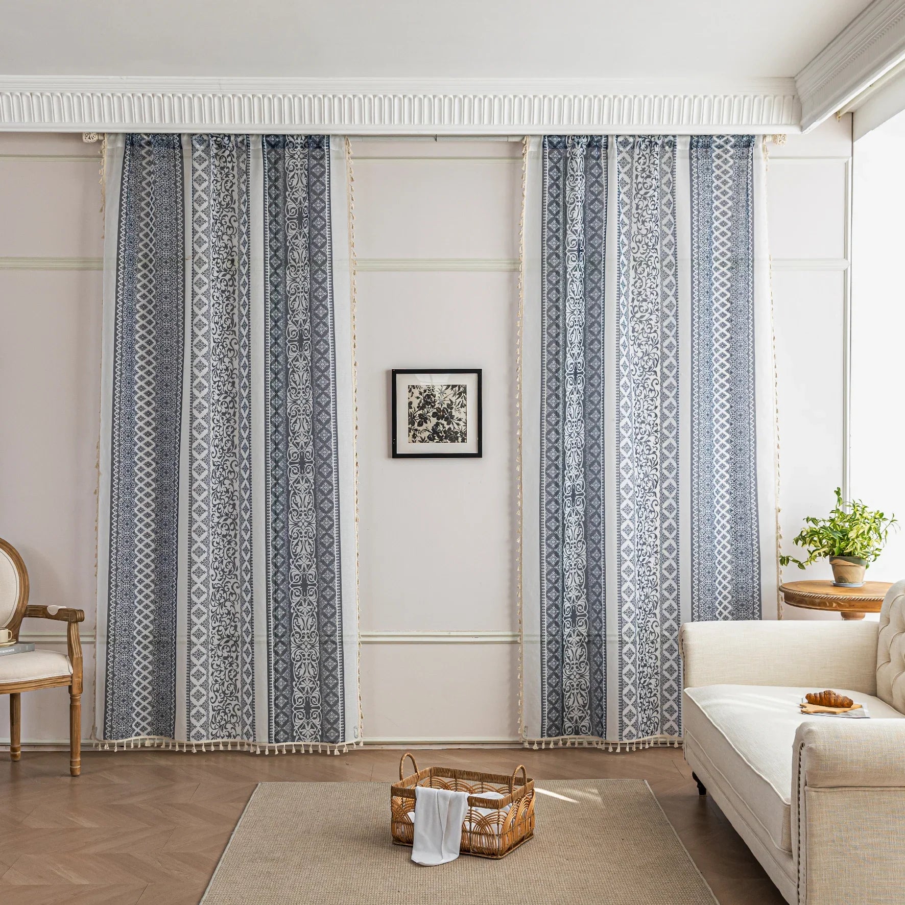 Elegant Blue and White Striped Sheer Curtains – Enhance your home décor with these beautifully designed sheer curtains featuring alternating stripes of intricate floral and geometric patterns in calming blue and crisp white tones. The lightweight, airy fabric allows natural light to filter through while maintaining privacy, creating a bright and inviting atmosphere. Finished with delicate tassel edging, these curtains are perfect for adding a touch of sophistication to living rooms, bedrooms, or coastal-ins