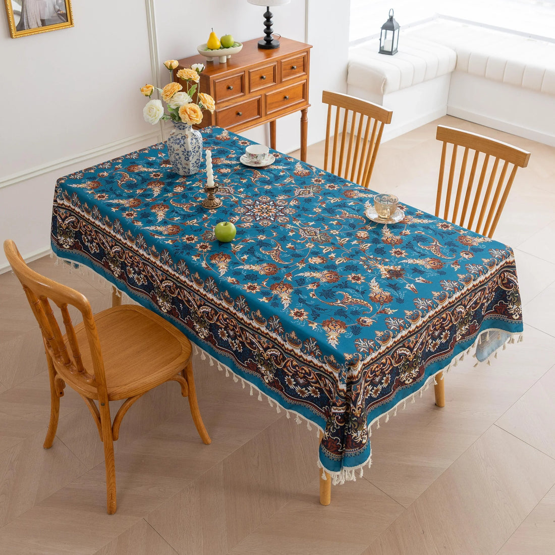 Add elegance to your dining with this floral tassel tablecloth. Perfect for everyday meals, parties, and festive décor with a stylish vintage touch.