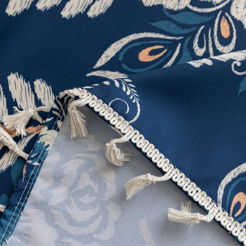 Elegant Floral RectangleTablecloth ¨C Enhance your dining space with this stylish round tablecloth featuring a deep navy blue background adorned with delicate white and beige floral patterns. Accented with charming white tassels along the edge, it brings a refined yet cozy touch to your table d¨¦cor. Perfect for everyday meals, afternoon tea, or special gatherings, this durable and decorative tablecloth suits both modern and classic interiors.
